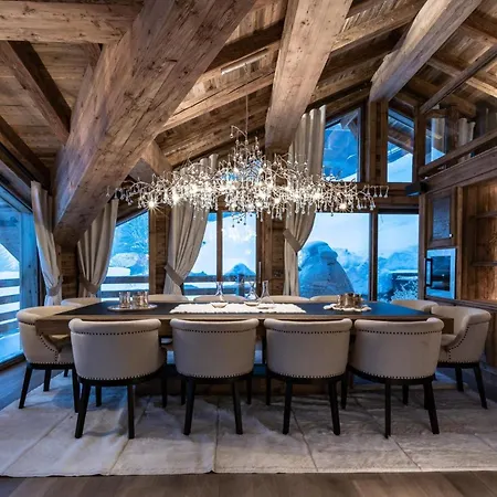 Chalet Rustic Charm Modern Comfort Solden